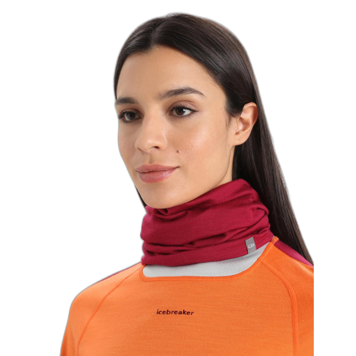 Chusta ICEBBEAKER Flexi Chute 100962 / 059 cherry