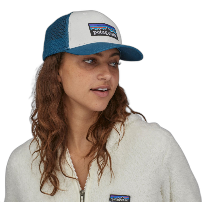 Czapka PATAGONIA P-6 lopro Trucker / LOPRO WIWA white blu