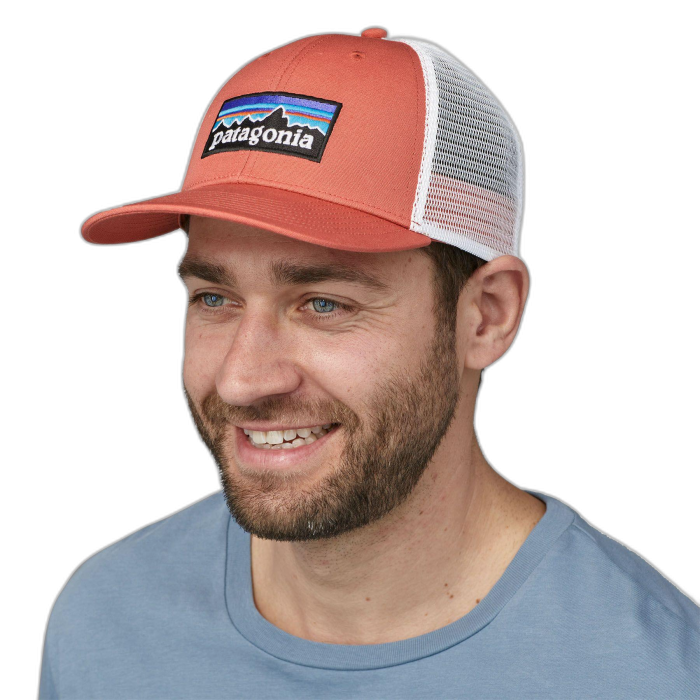 Czapka PATAGONIA P-6 lopro Trucker / QZCO quartz coral