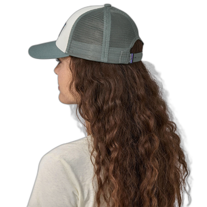 Czapka PATAGONIA P-6 lopro Trucker / LOPRO WNVO wht grn