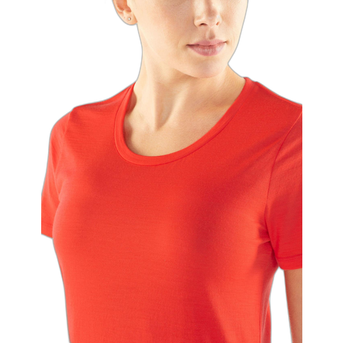 T-Shirt damski ICEBREAKER Tech Lite S/S 104600 /  czerwony