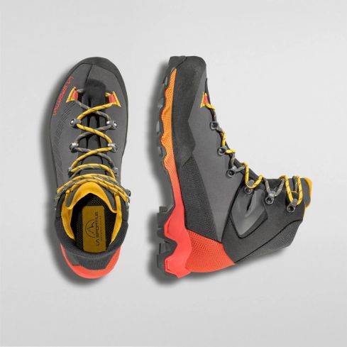 Buty LASPORTIVA Aequilibrium Trek GTX / carbon/yellow