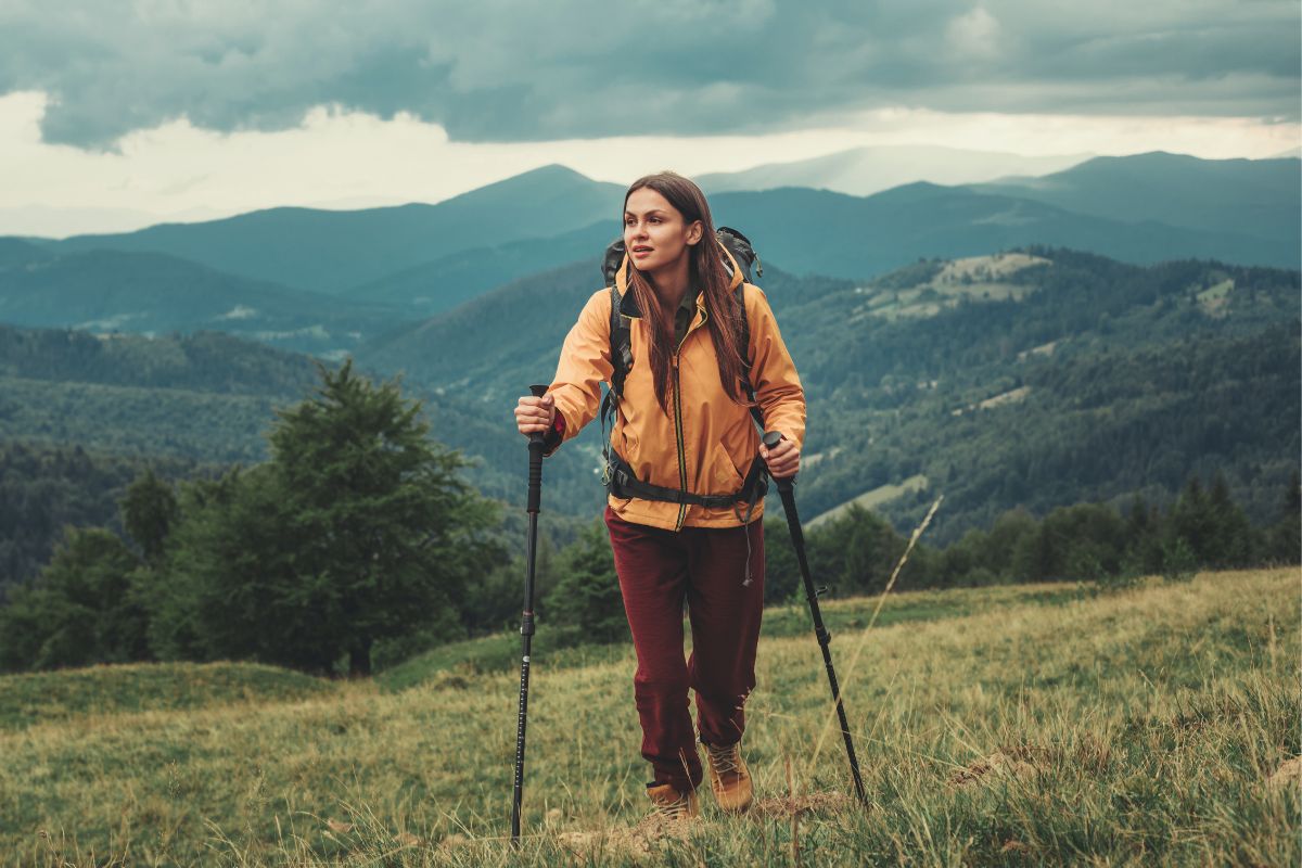 spodnie-trekkingowe-dla-pan-co-wybrac-przed-wycieczka-w-gory-